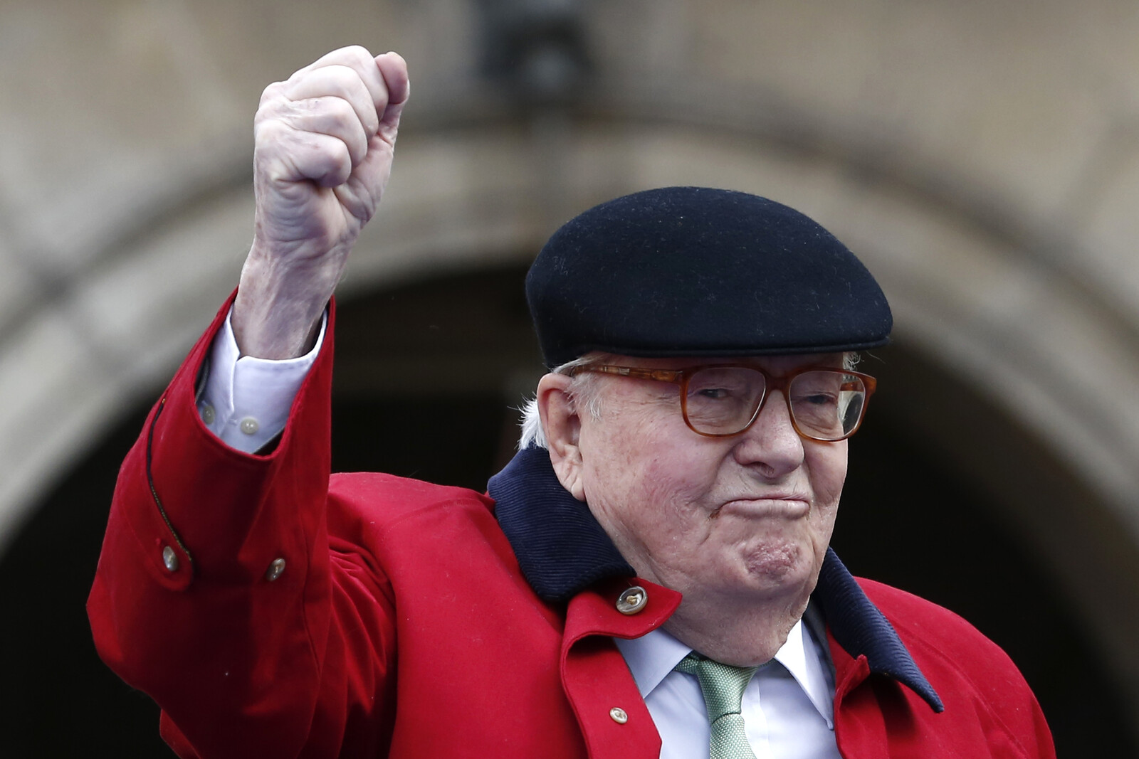 Dad Le Pen – from Torturer to Dynasty