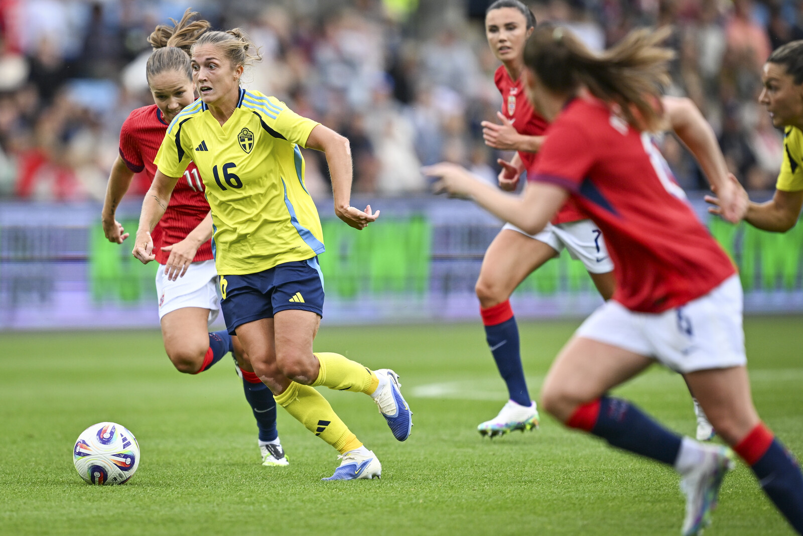 Angeldahl Scores Despite Injury in European Championship Warm-Up