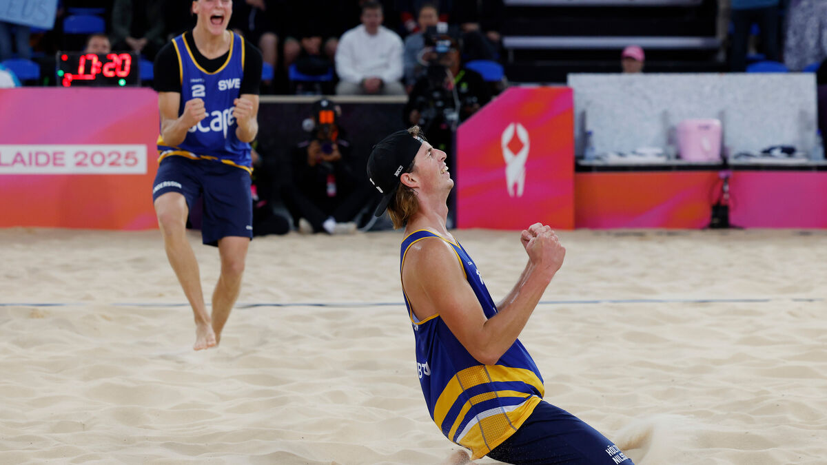 The beach volleyball final moves to Vinterstudion