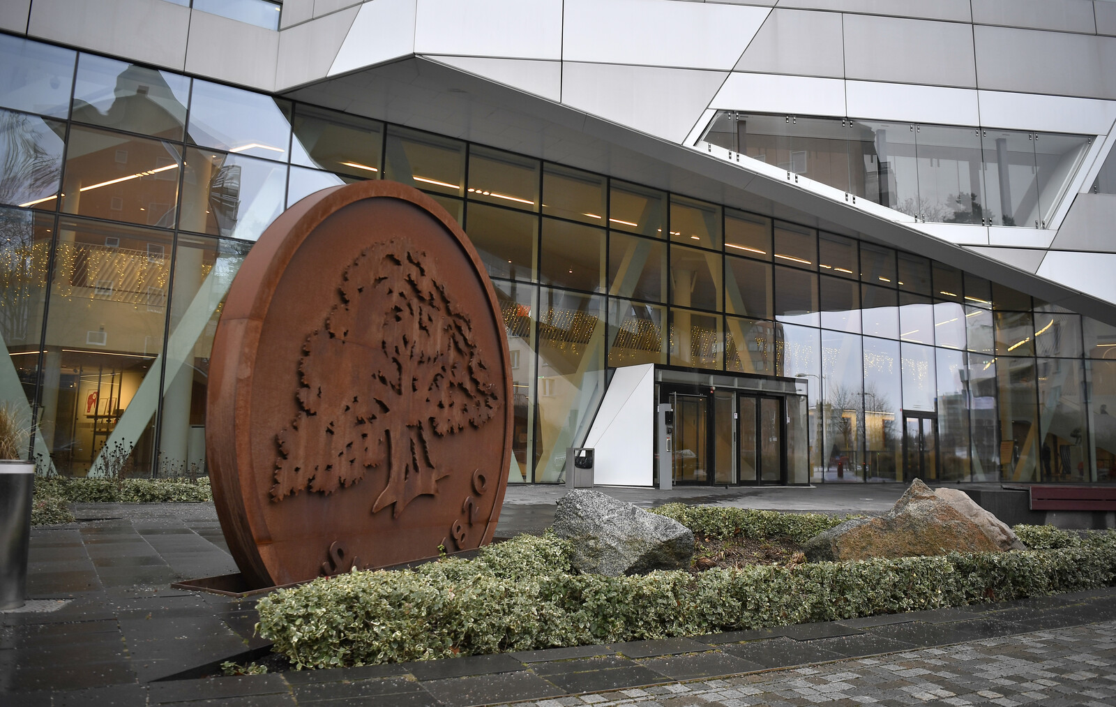 Swedbank Reduces One-Year Mortgage Interest