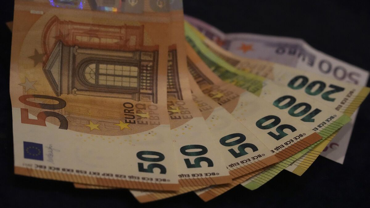 Eurozone companies plan price hikes