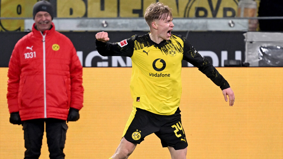 Swedish national team defender Daniel Svensson impressed when Borussia Dortmund took on Bayern Munich