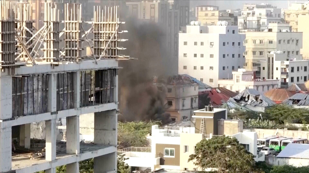 Al-Shabaab Claims Responsibility for Mogadishu