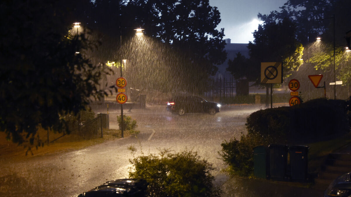 Record rainfall and flooding in eastern Norrbotten, rescue services under strain