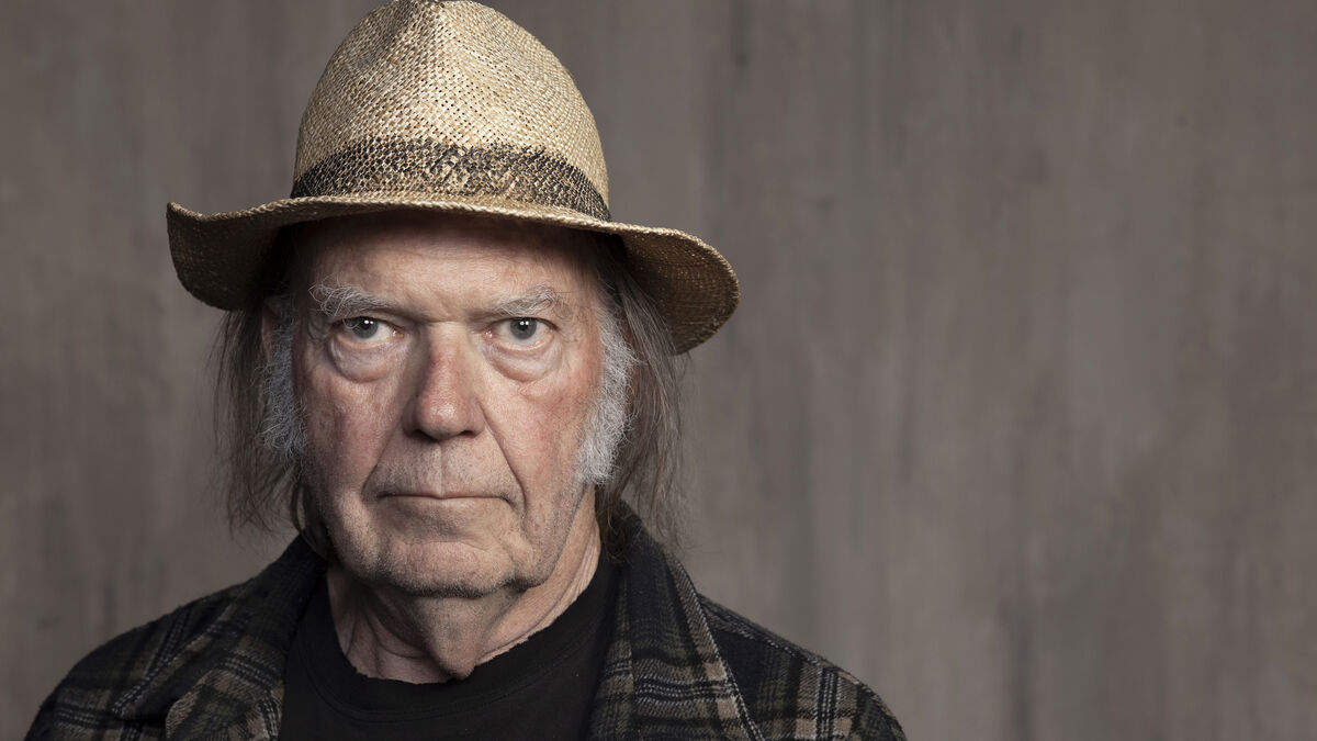 Neil Young Sues Trump Campaign