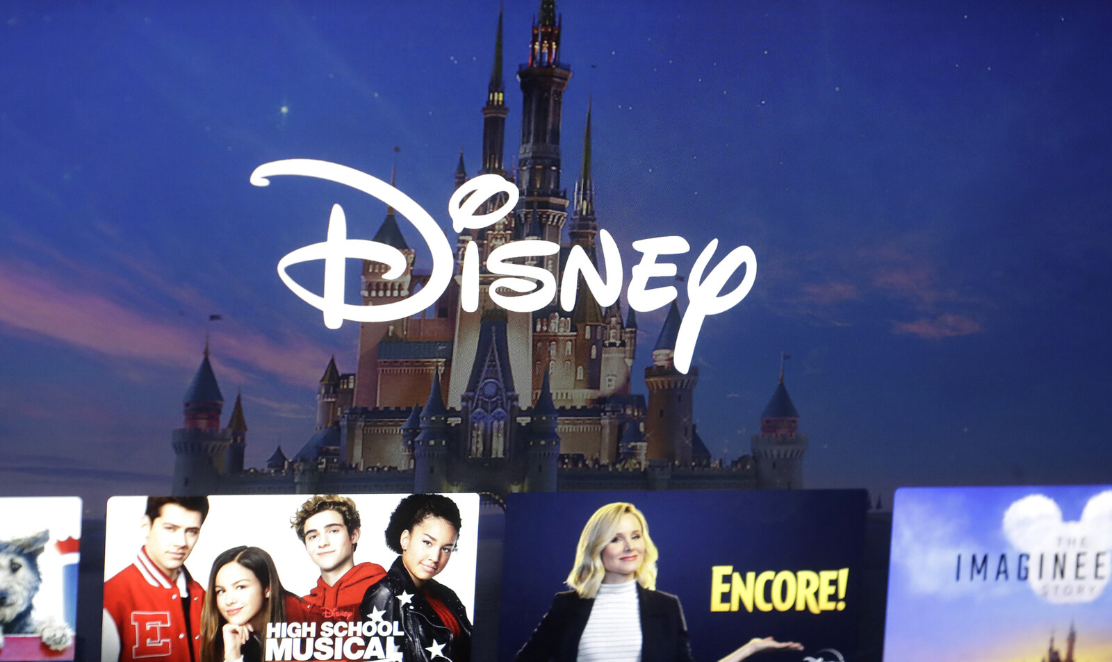 Disney to Build First Middle East Theme Park in Abu Dhabi