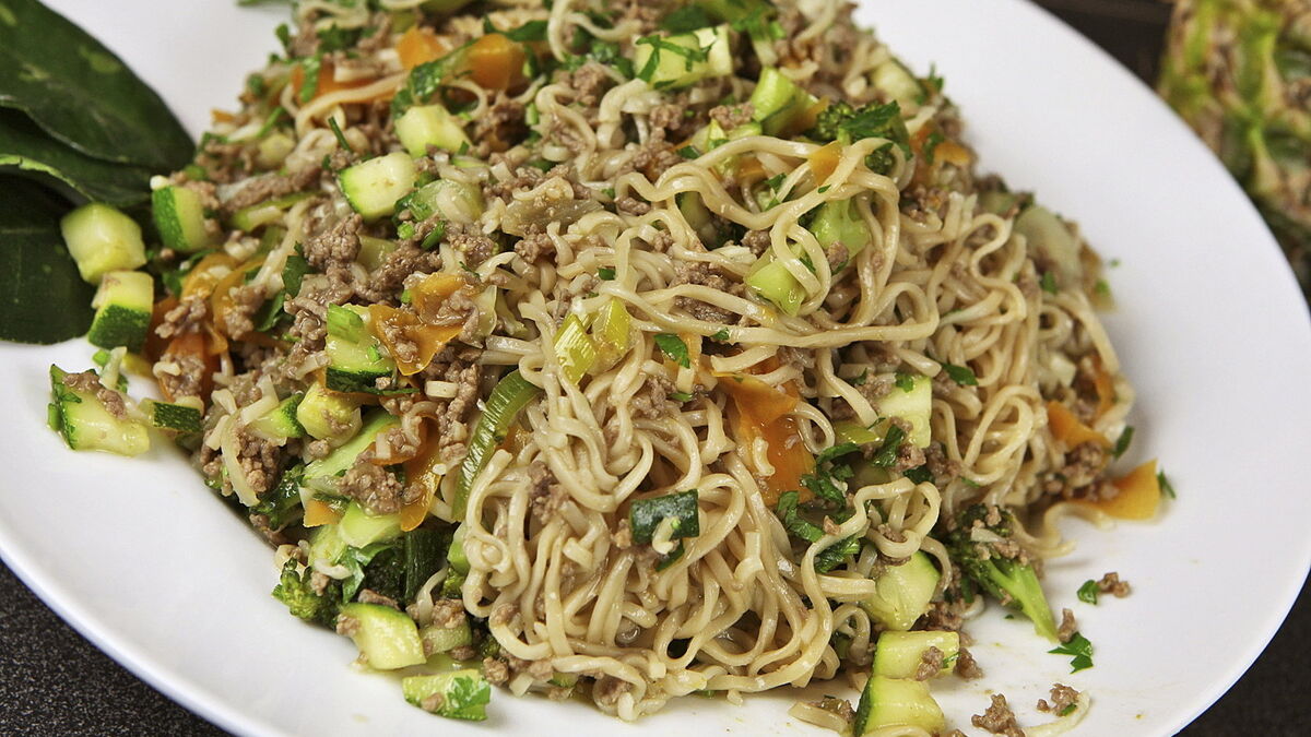 More Than 100 Salmonella Cases in Europe Linked to Flavoured Noodles
