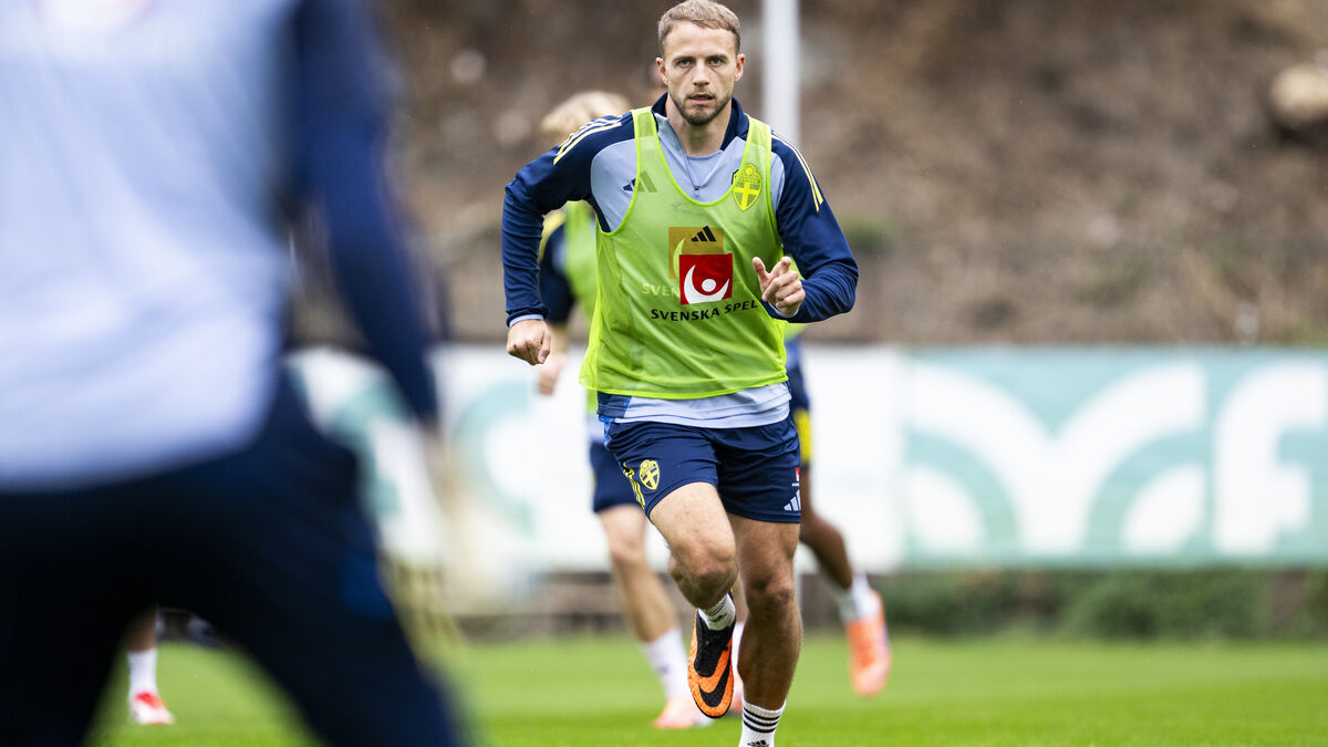 Done: Potter makes nine changes to the starting eleven