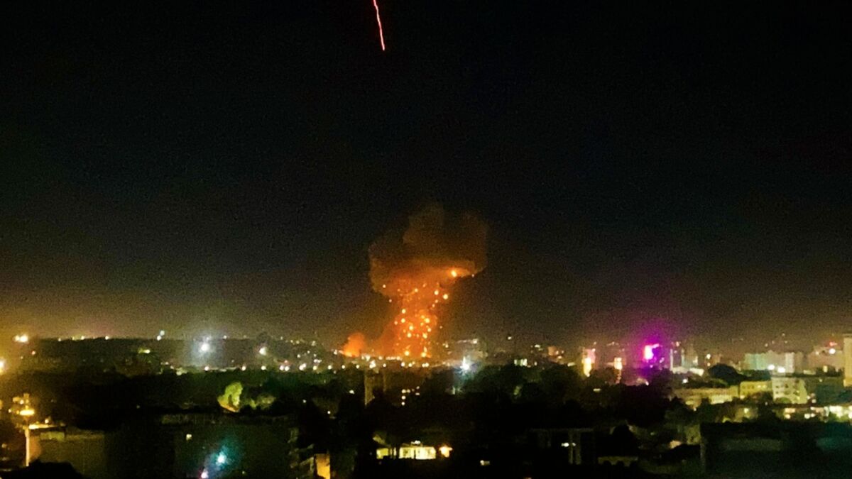 Taliban: 400 killed in attack on Kabul hospital