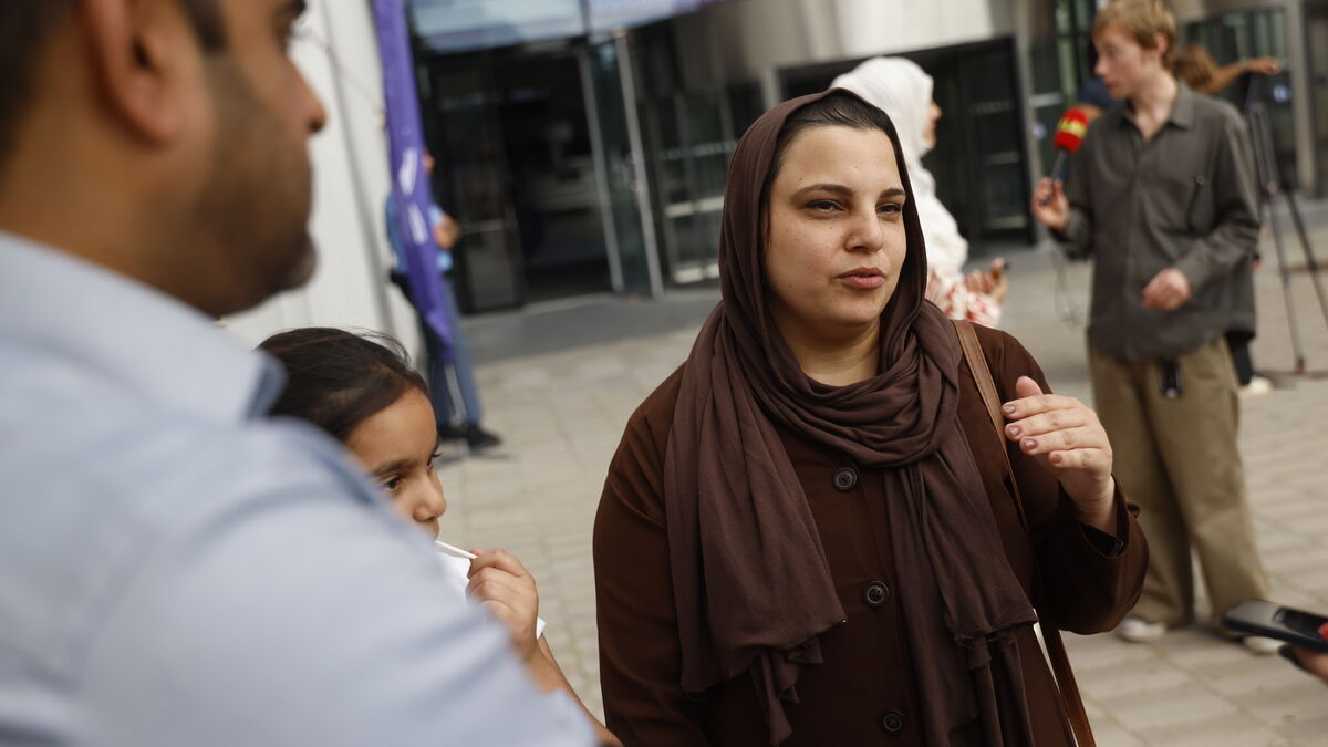 First Swedish citizenship test held