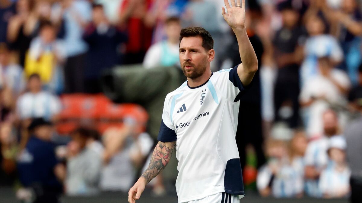 Messi back after injury, scores