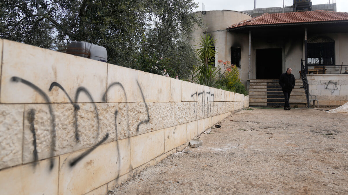 Amnesty International warns Israel is stepping up ethnic cleansing in the occupied West Bank