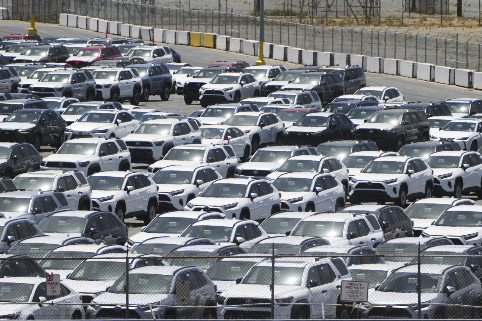 Toyota Cuts Profit Forecast Amid US Tariffs Impact