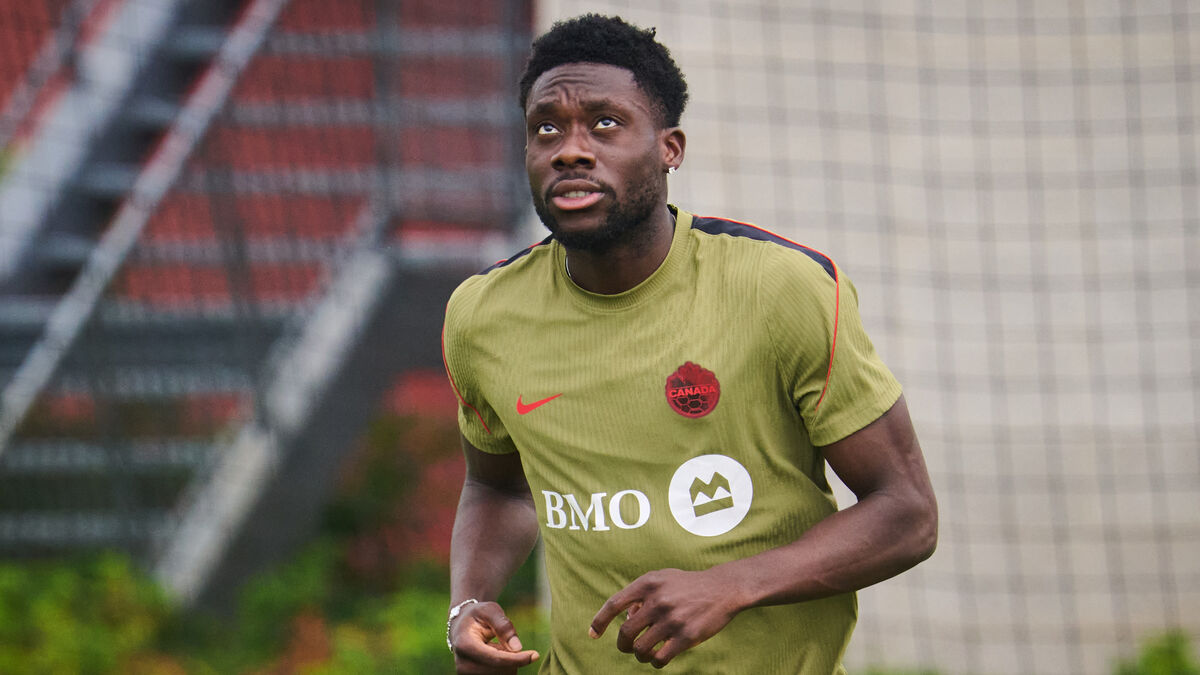 Canada's nightmare: team captain misses World Cup opener