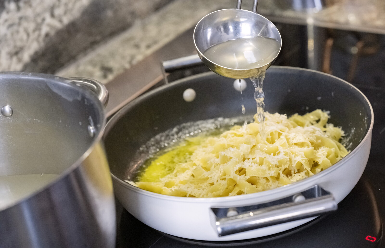 Ig Nobel Prize Celebrates Quirky Discoveries in Language, Bats, and ...