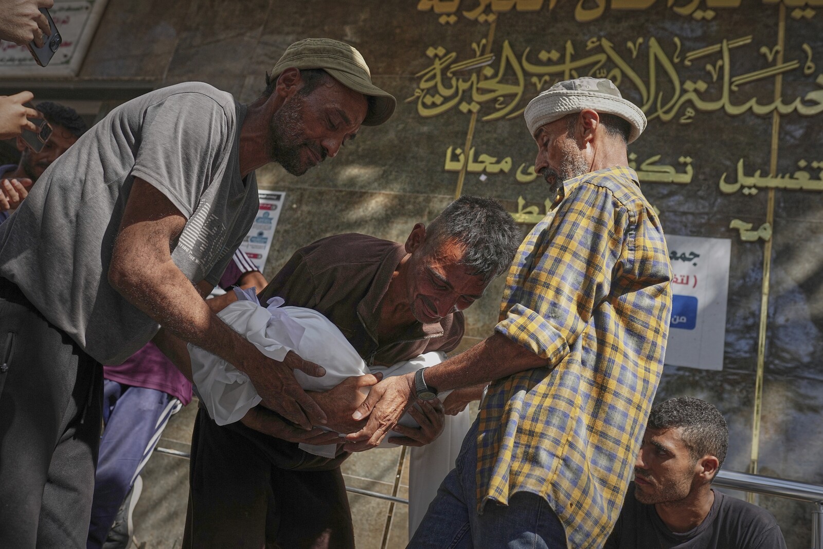 49 Killed in Gaza Attacks
