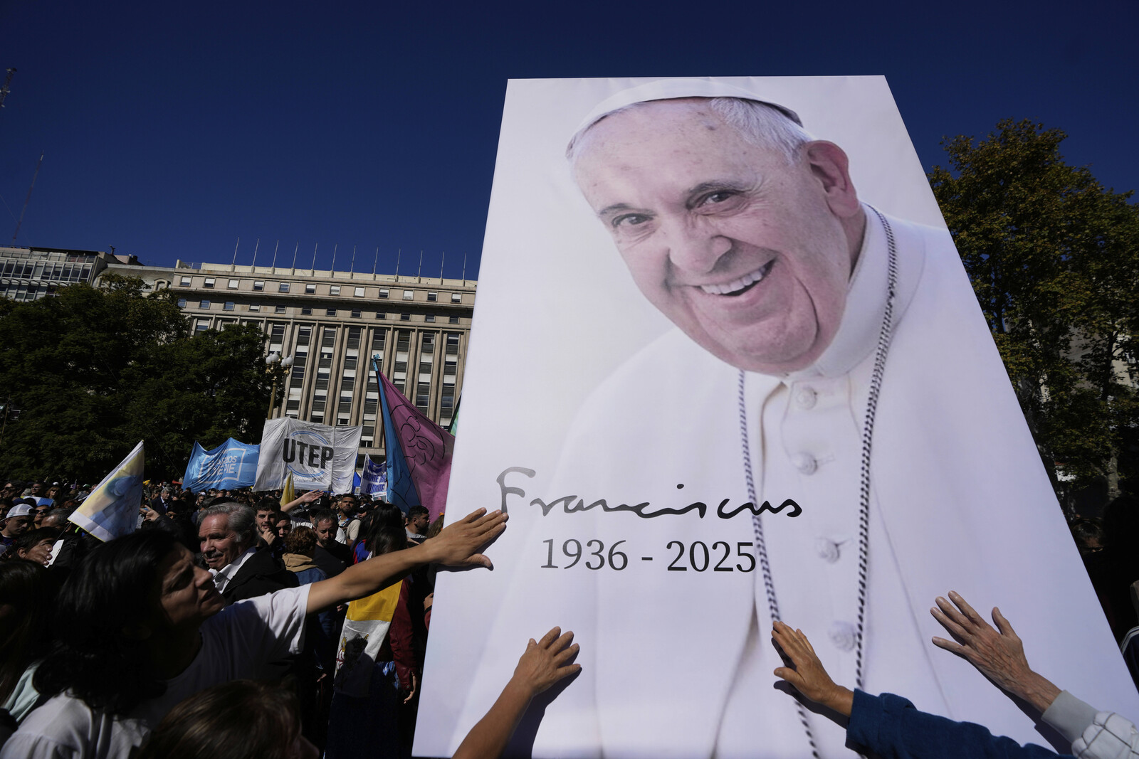 Pope Francis to be Honored