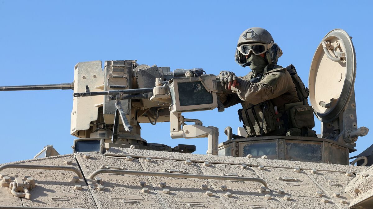 Israel Military Fires on Palestinians