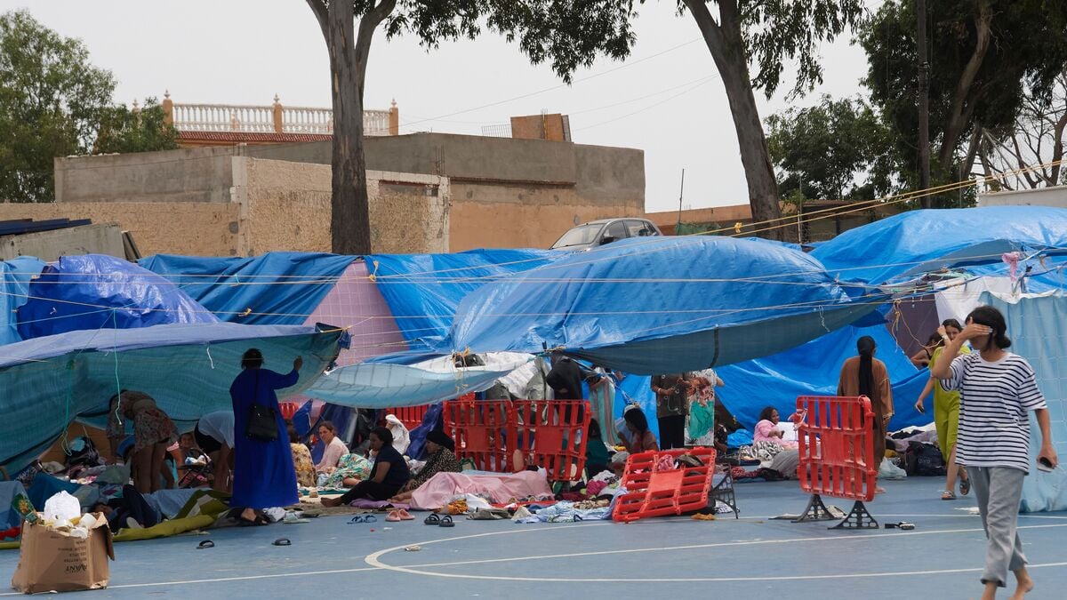 Spain lets 500 young migrants in Ceuta stay and travel to mainland Spain