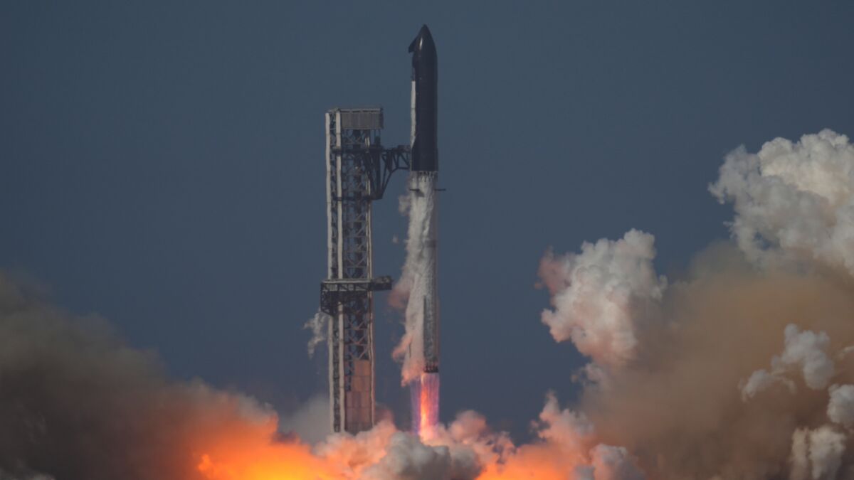 SpaceX launches Starship again after
