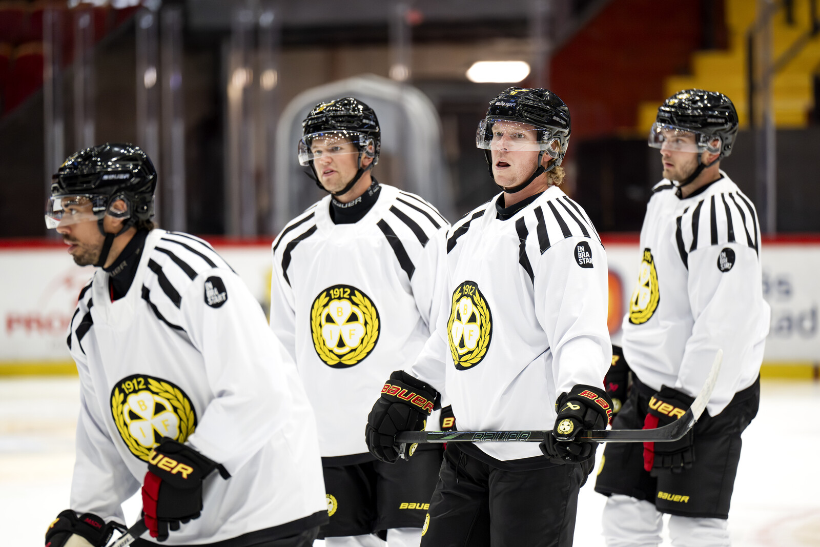Brynäs Falls to Kometa Brno in CHL Opener Without Bäckström