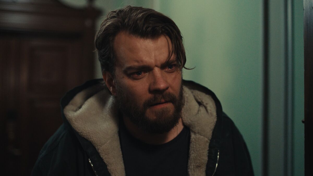 Pilou Asbæk chooses Denmark over Hollywood