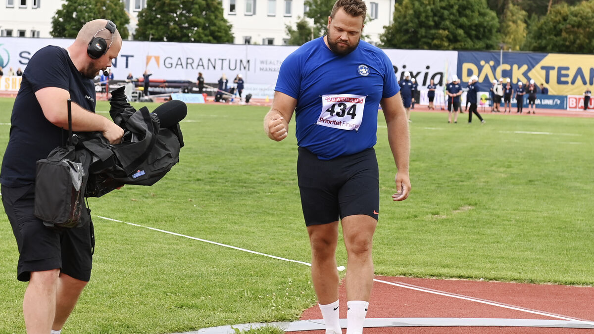 Daniel Ståhl sets season best