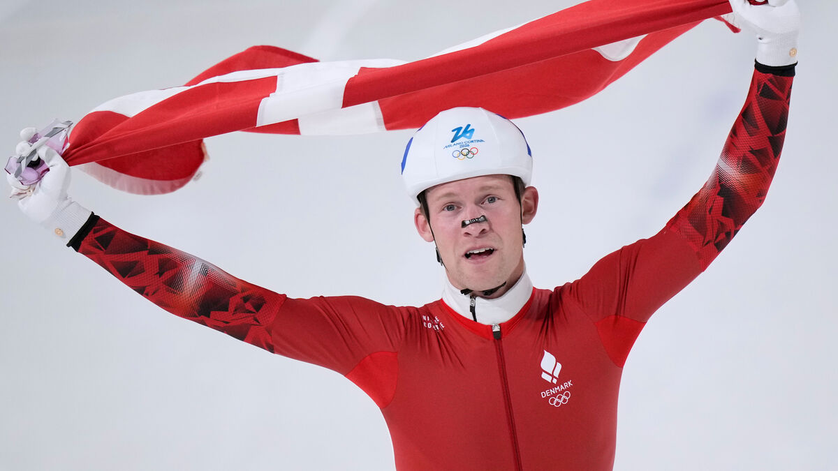 Viktor Hald Thorup wins historic Danish Olympic silver in mass start speed skating