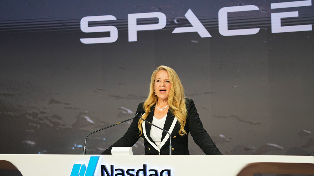 Demand for SpaceX shares extremely high ahead of Friday's IPO