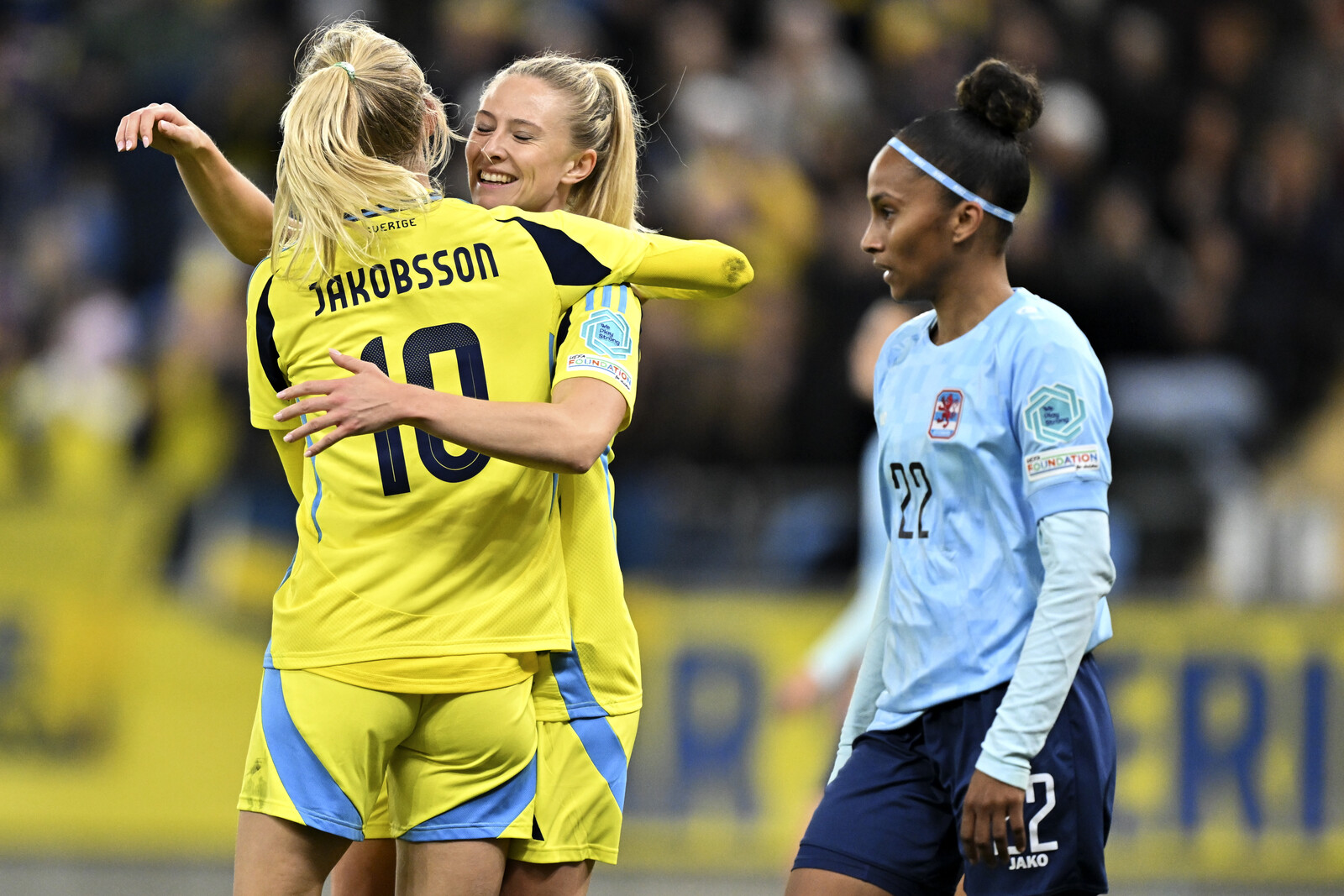 Two-goal scorer in comeback: "I've longed"
