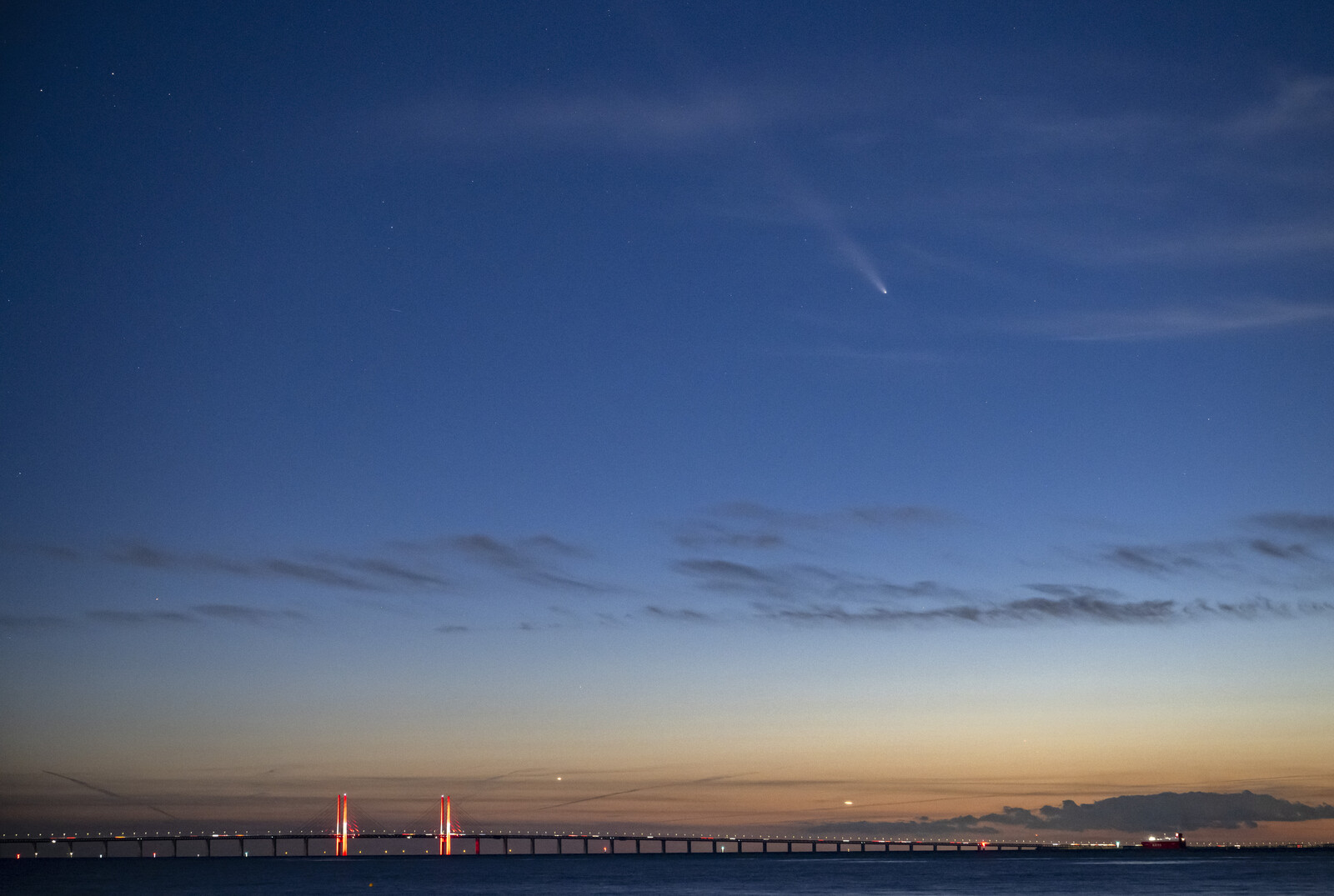 Not too late to see the "comet of the century"