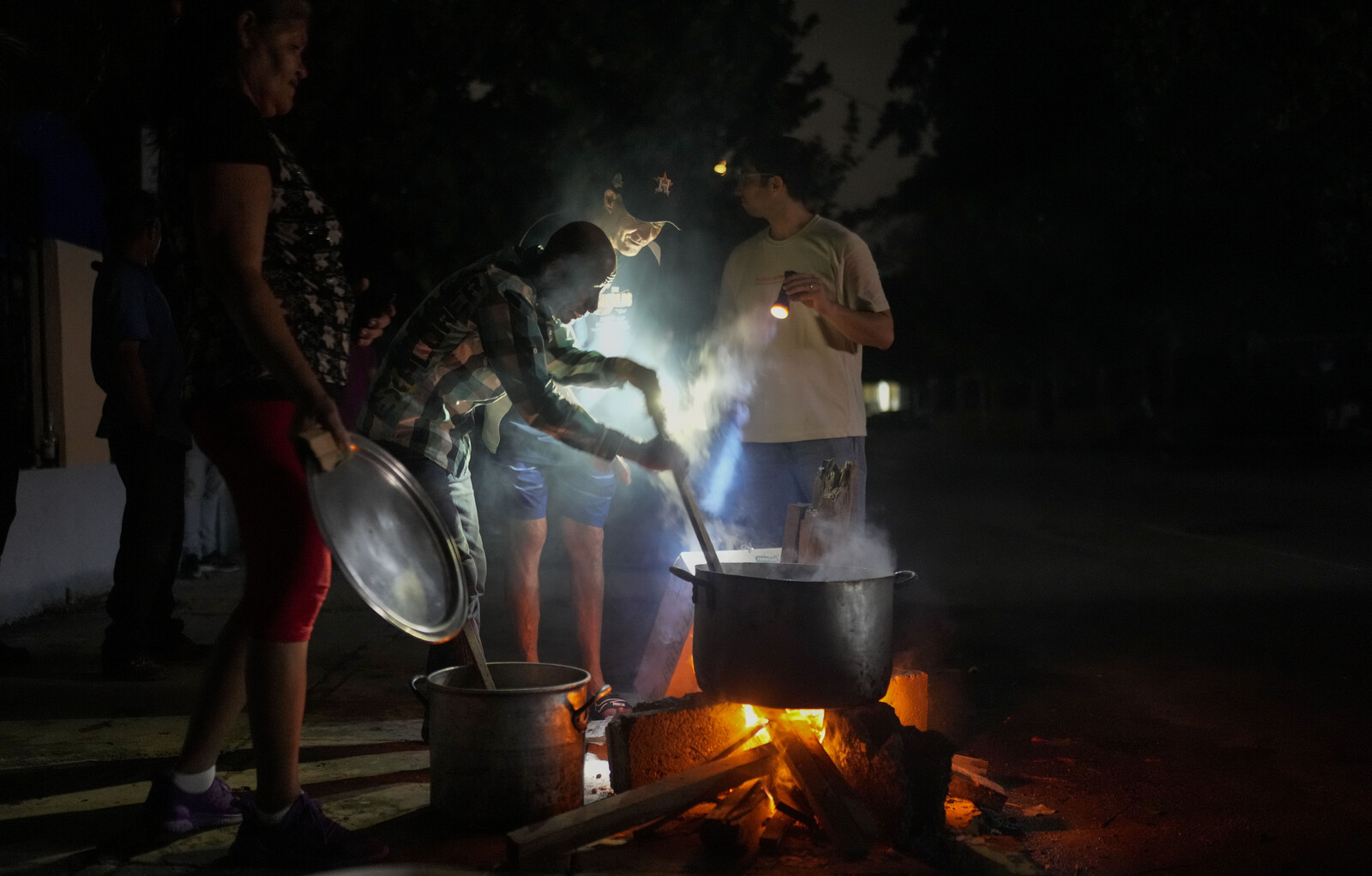 Ongoing Power Outage as Hurricane Hits Cuba