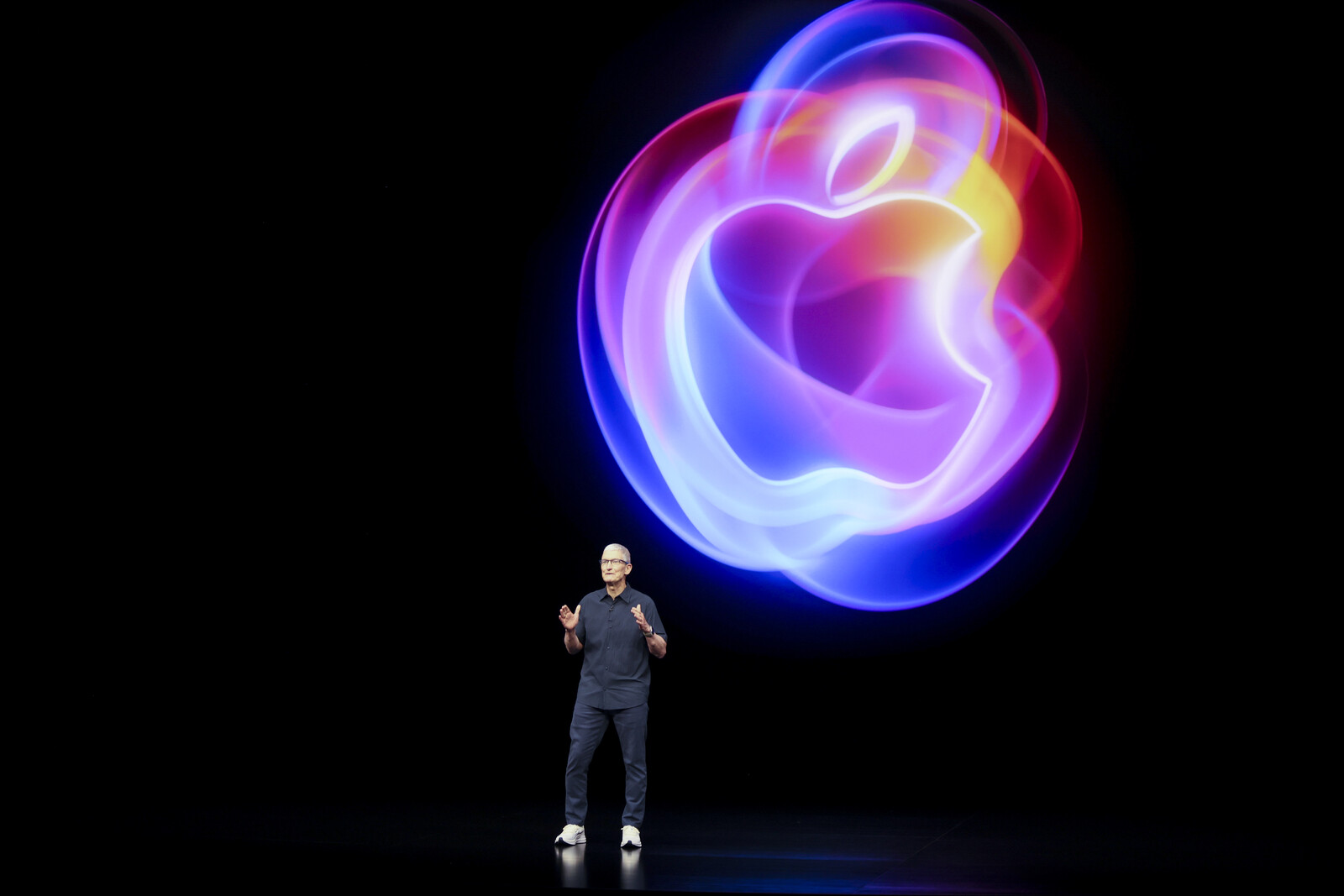 EU Stands Firm on Data Law Despite Apple's Criticism