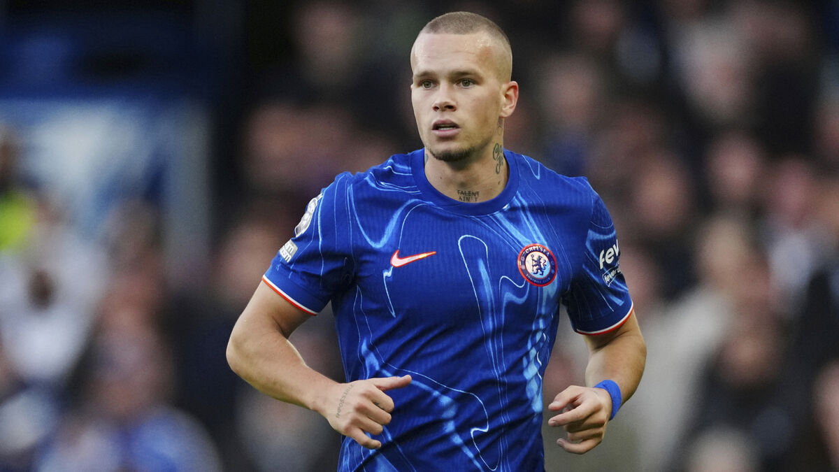 Chelsea star Mykhailo Mudryk banned for four years for doping