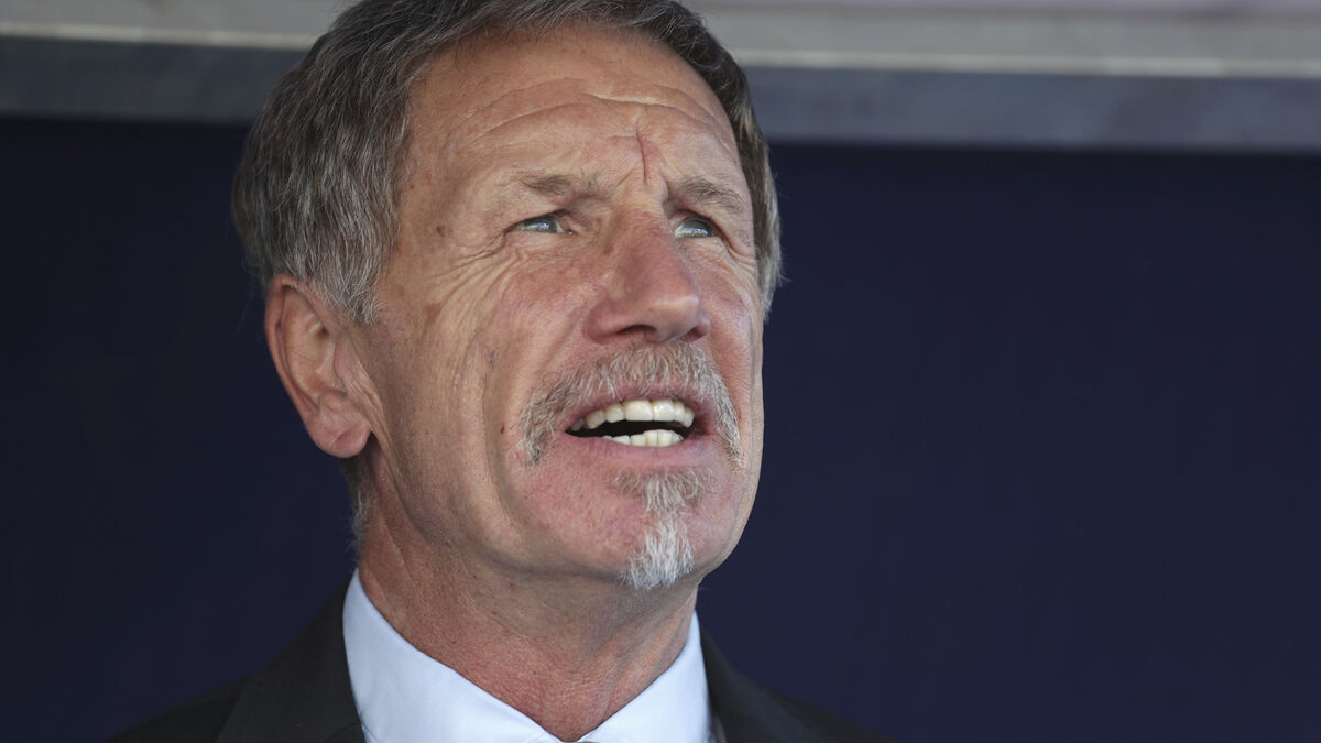 Stuart Baxter takes over Halmstad