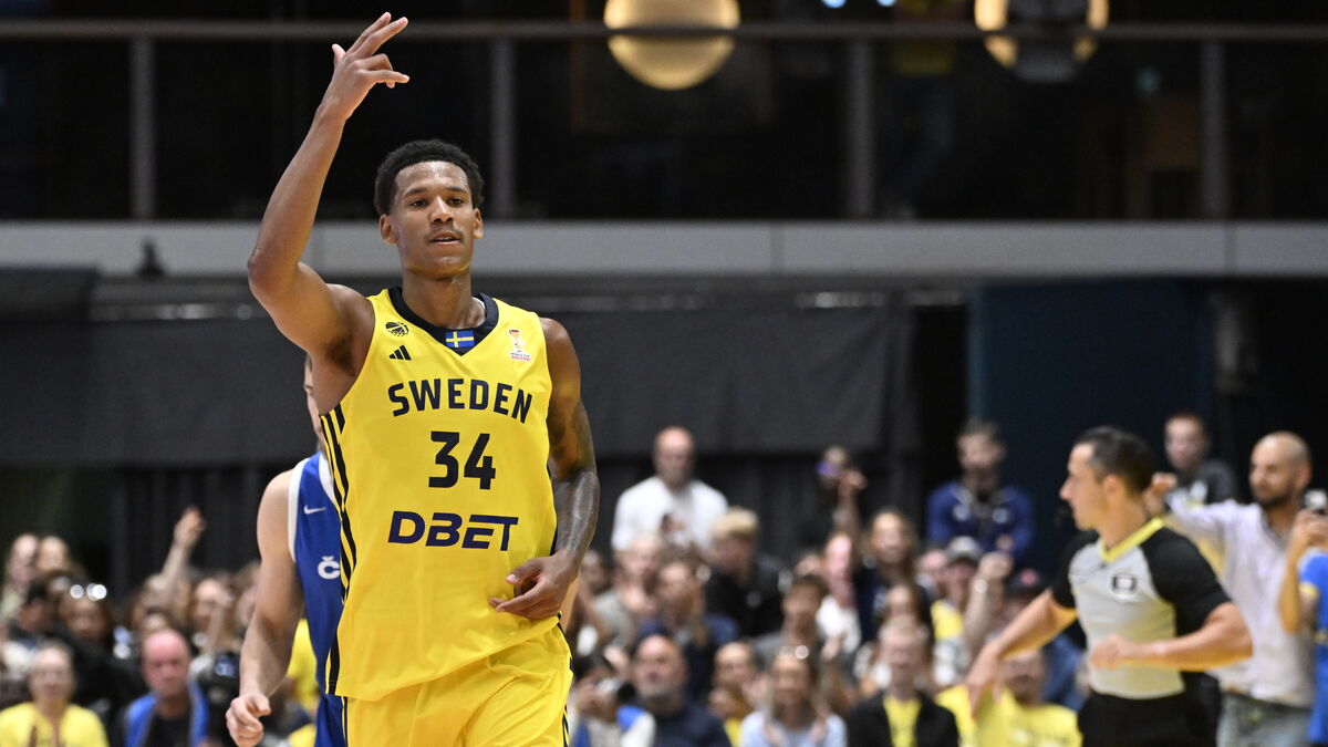 Sweden keeps World Cup dream alive with 87-76 win over Czech Republic