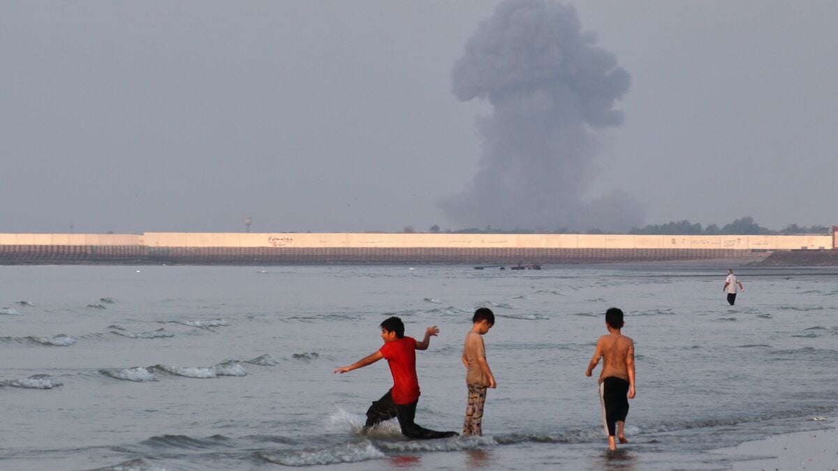 Oil prices rise after new US strikes on Iran