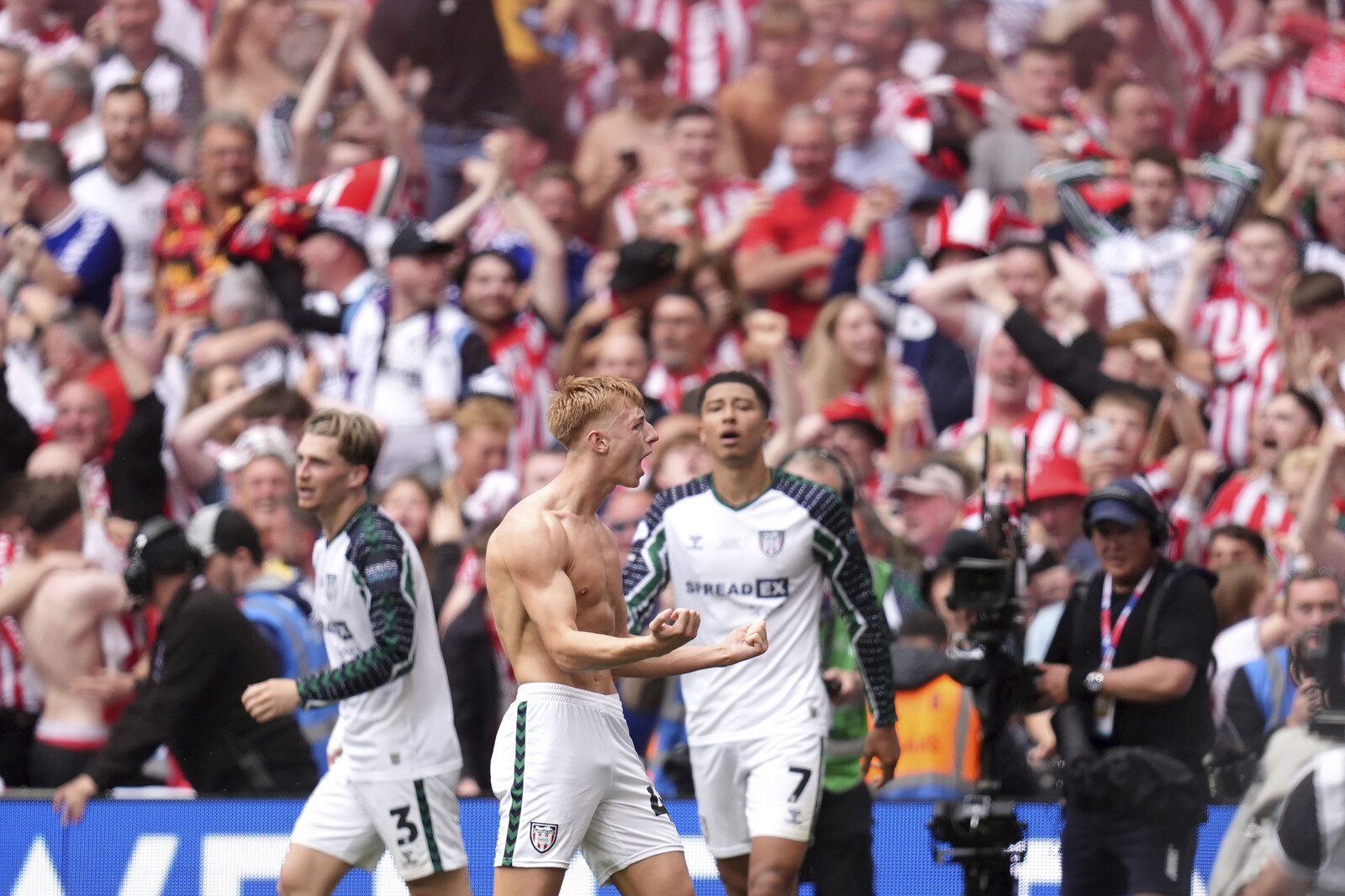 Sunderland Returns to Premier League