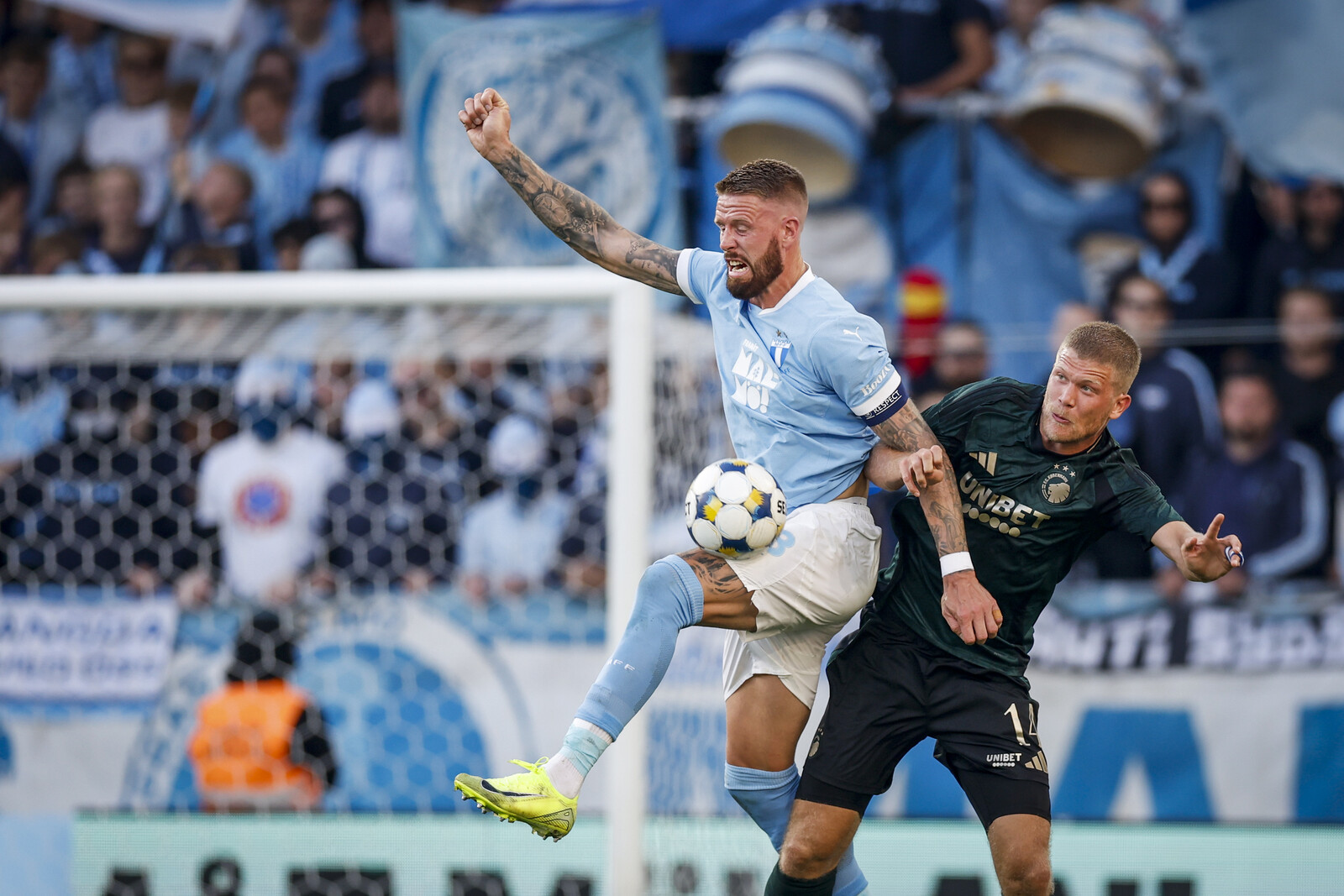 Öresund Derby Ends in Goalless Draw in Champions League Qualifier