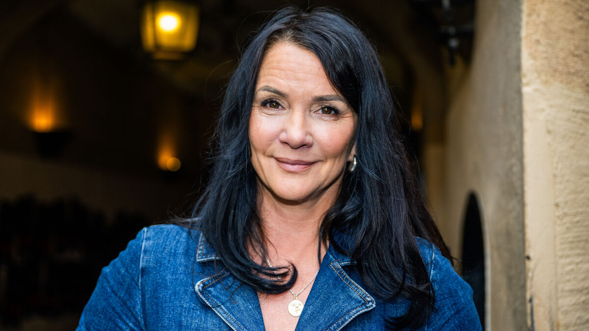 Sofia Wistam to debut as fiction author with novel inspired by her upbringing