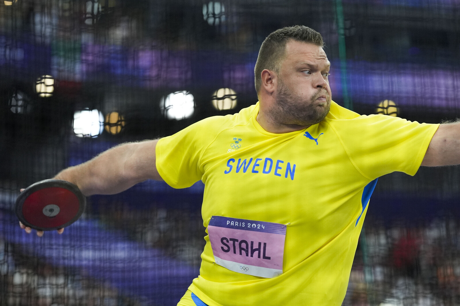 Daniel Ståhl Struggles in London Diamond League Event