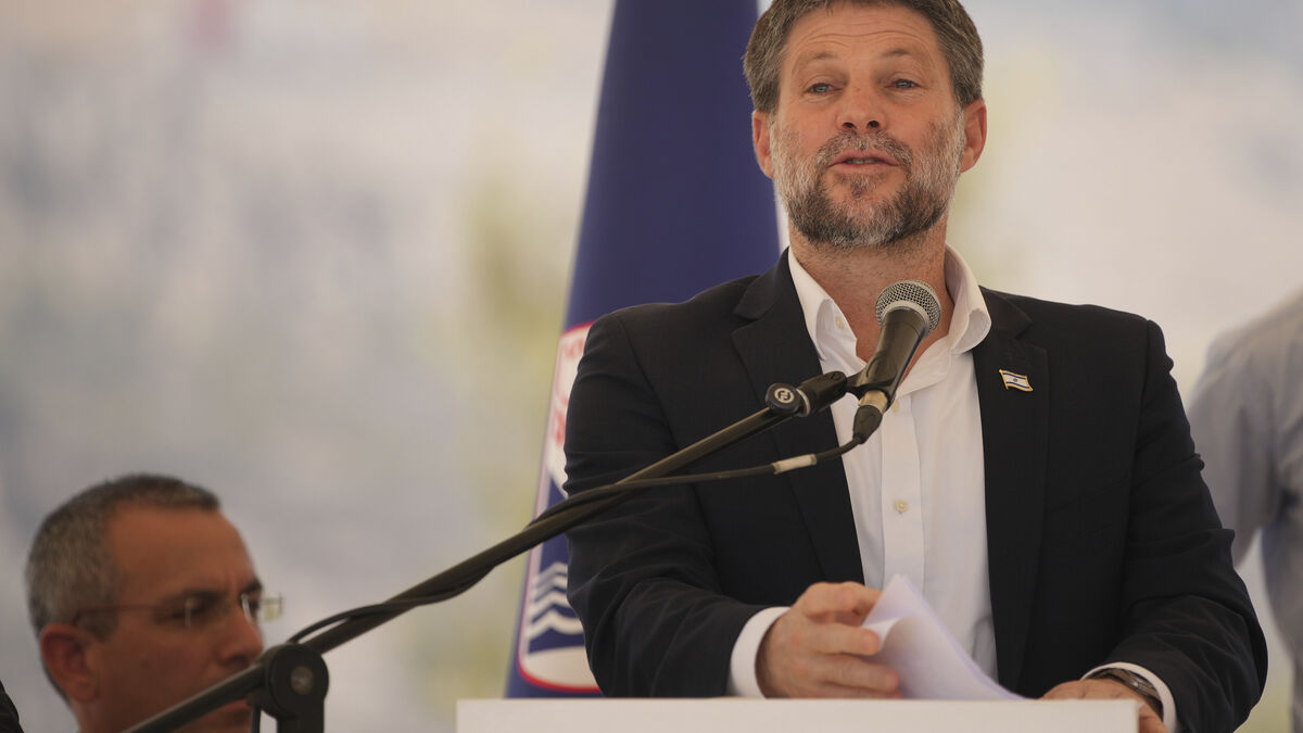 Israeli minister Bezalel Smotrich banned from entering France