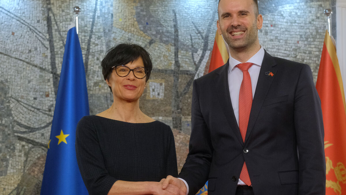 Montenegro takes steps towards EU