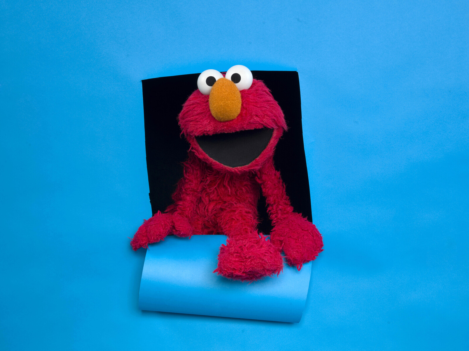 Elmo's X Account Hacked to Spread Antisemitism and Racism