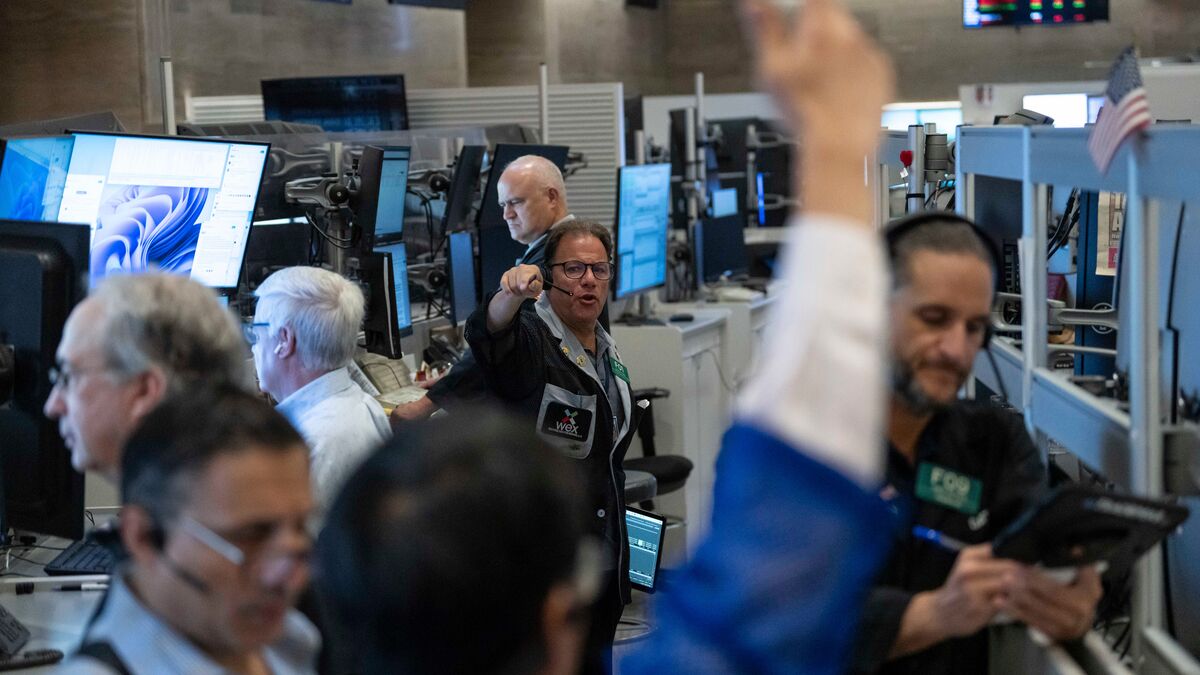 Wall Street rises as US interest rates cool slightly