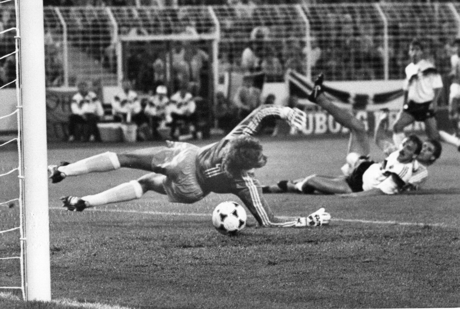 German Football Icon Eike Immel Sentenced to Two Years for Fraud