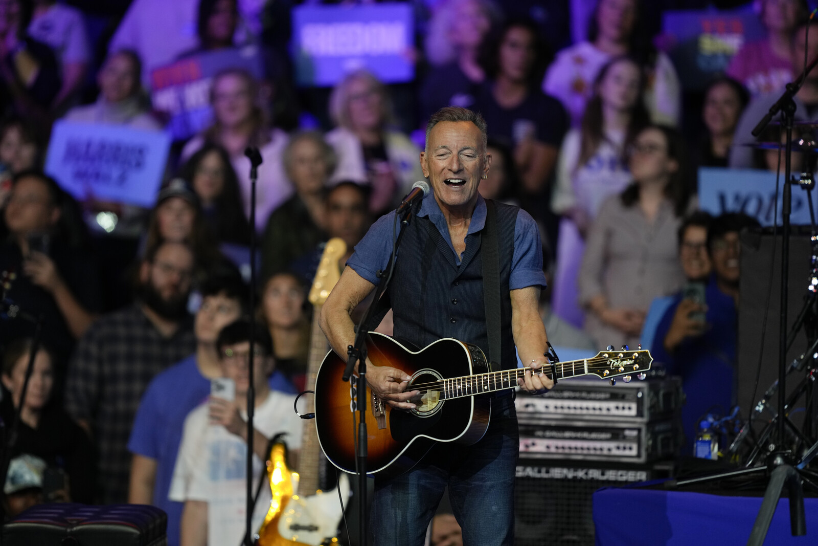 Trump and Springsteen Clash Over Political Criticism