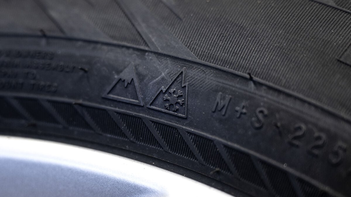 Winter tires overrepresented in fatal summer car accidents, Swedish study finds