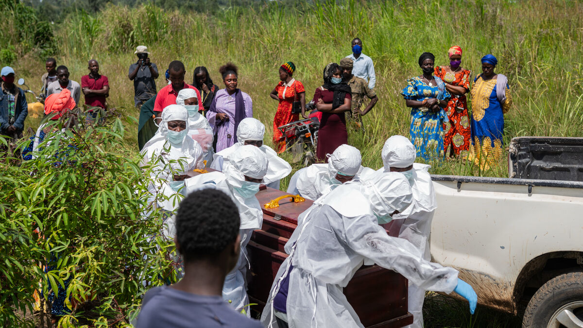 Two suspected Ebola cases in