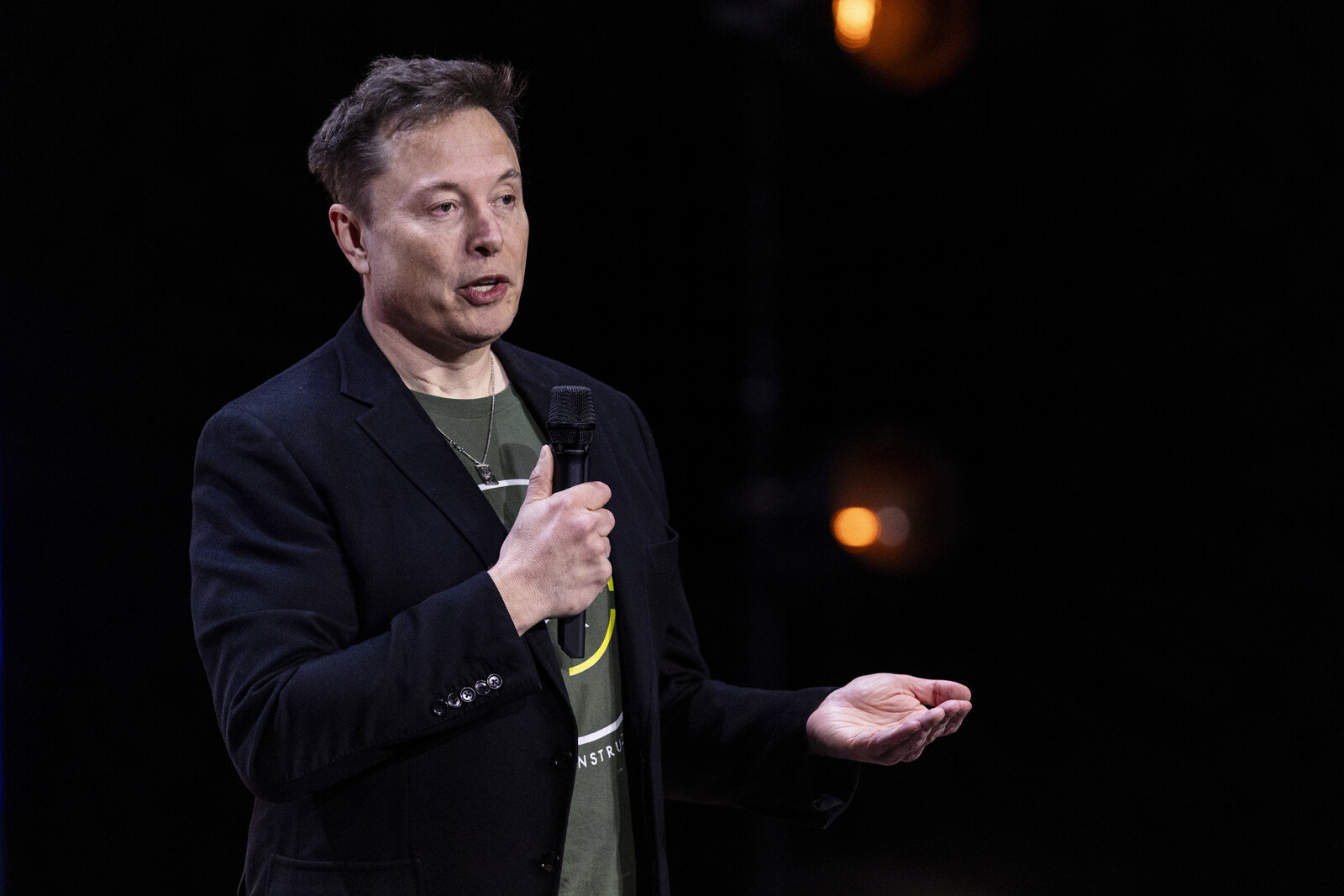 Anger after Elon Musk supported German far-right